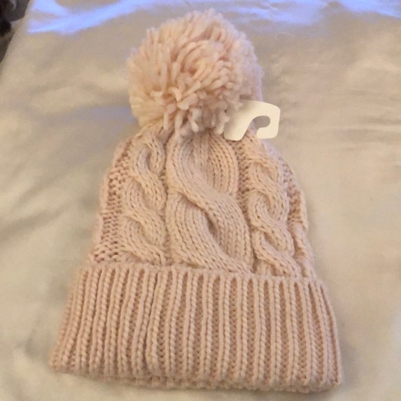 Michael Kors Soft Blush Pink Cable Knit Cuffed Beanie Hat Pink Pom Pom OS NWT - Picture 9 of 14